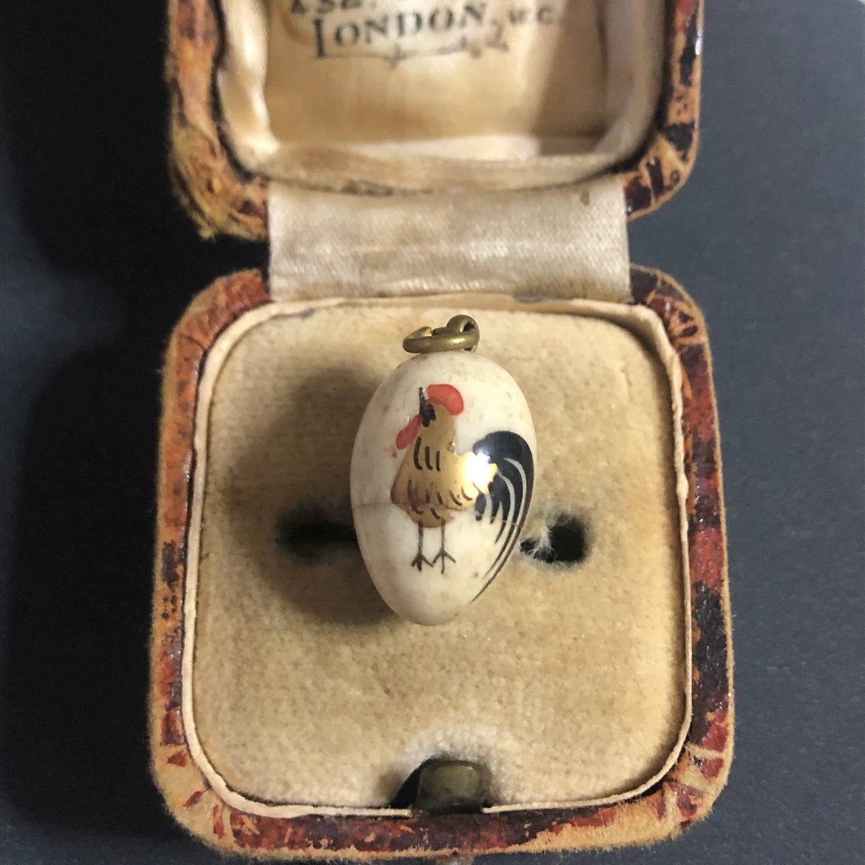 Antique Japanese Lacquered Opening Egg Pendant with Chicken