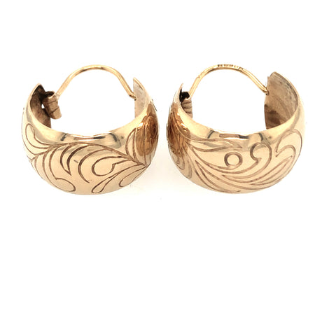 Vintage 1970s engraved gold hoop earrings 